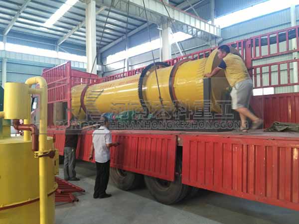 豬糞有機(jī)肥改良土壤、提高農(nóng)業(yè)產(chǎn)起著重要的作用