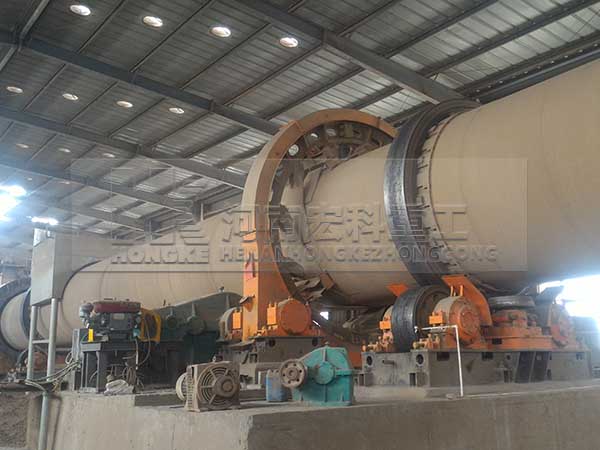 氧化鋅回轉(zhuǎn)窯生產(chǎn)的顆粒氧化鋅有什么特點(diǎn)？